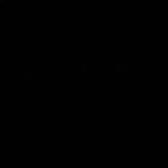 Meet your Posher, Amanda - Picture 1 of 1